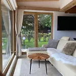 Vakantiehuis Alm On Mondsee Mountain, Pets Welcome! *