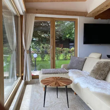 펜션 Alm On Mondsee Mountain, Pets Welcome! *