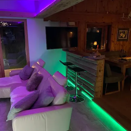 펜션 Alm On Mondsee Mountain, Pets Welcome!